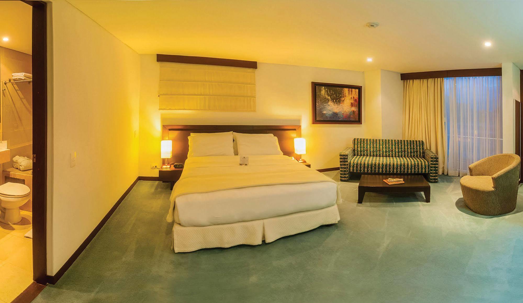Blue Suites Hotel Bogotá Eksteriør bilde